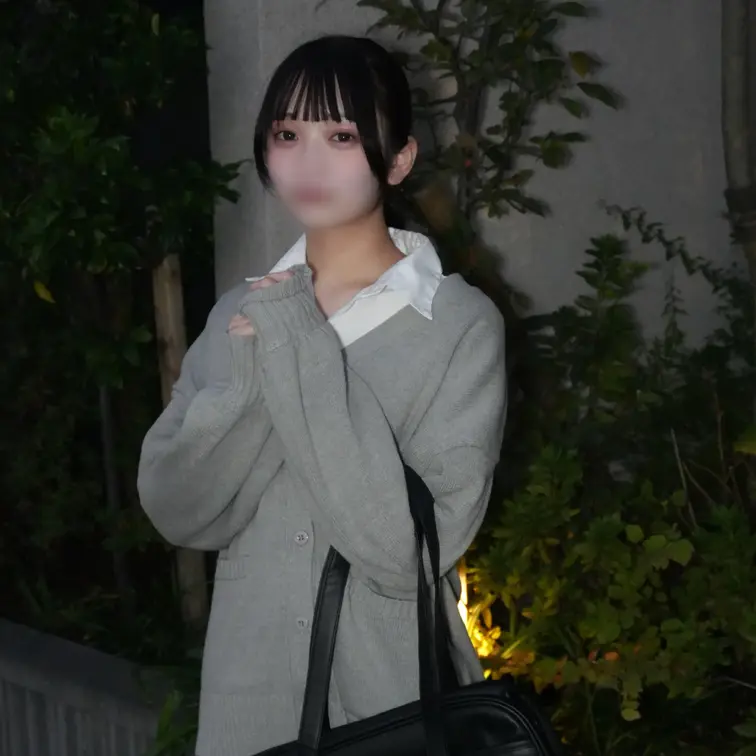 【Myfans】学内で絶賛モテ期中の生意気な彼氏持ち現役L◯Kに無責任中出し｜ドM雑魚ま◯こバチボコがヤバすぎる件