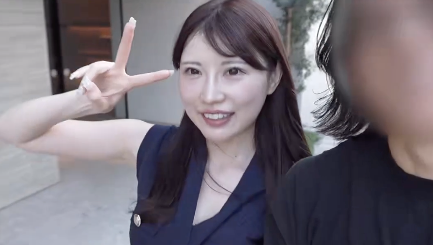 【完全顔出し】「どこに精子出すかイキそうになったら言うね♡」顔面偏差値が高すぎる美女と自宅で濃厚中出しセックス
