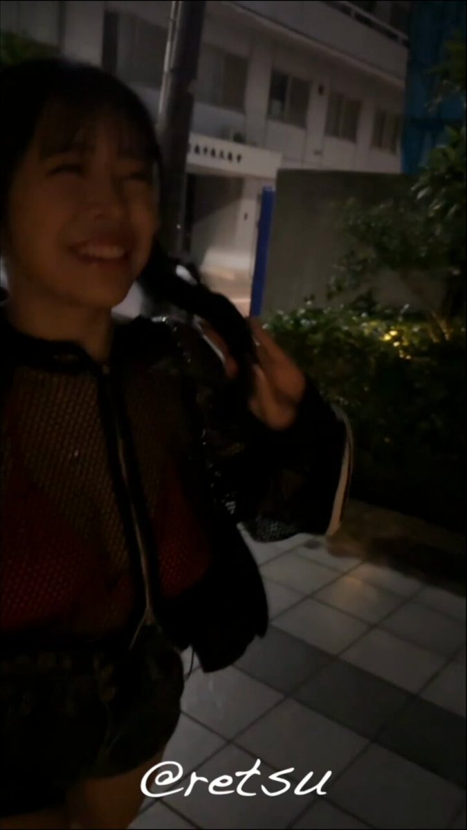 乳も歩いてて草wwww