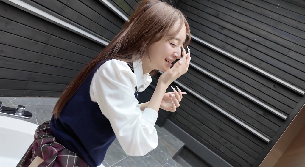 【完全顔出し】ハーフ美女(森香澄似)コンカフェ嬢と制服デート